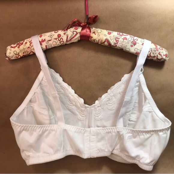 Lilyette White Full Coverage Minimizer Non-Padded Underwire Bra 0417 Size 44D - Picture 4 of 13